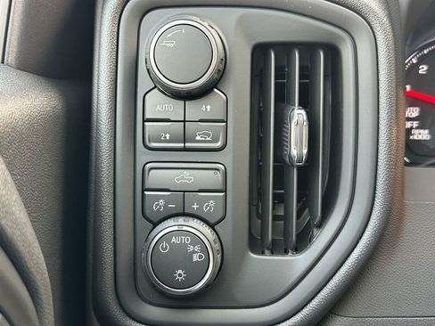 New 2025 Chevrolet Silverado 1500 W/T w/ WT Value Package image 29