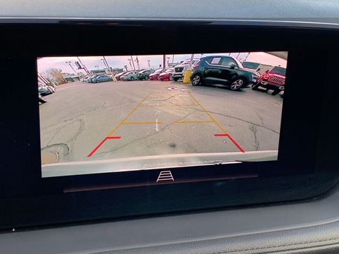 Used 2025 Buick Encore GX Preferred image 17