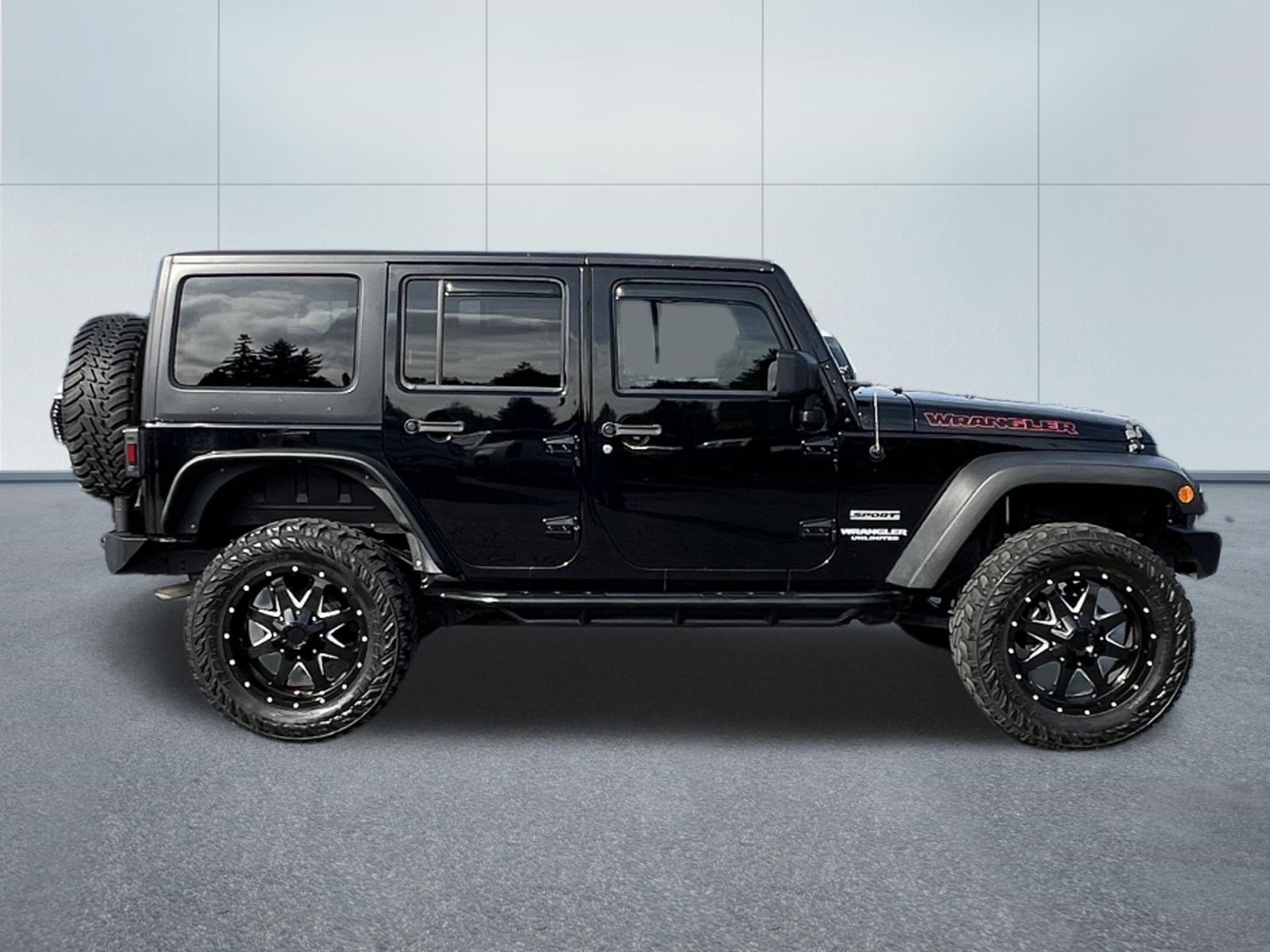 Used 2012 Jeep Wrangler Unlimited Sport AWD/4WD image 7