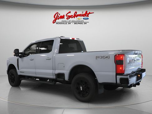 Used 2024 Ford F250 Lariat w/ Lariat Ultimate Package AWD/4WD image 4