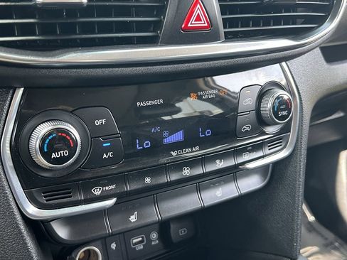 Used 2020 Hyundai Santa Fe SEL FWD image 26