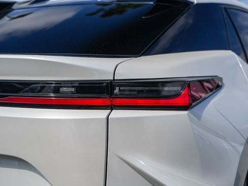 Used 2023 Lexus RZ 450e Premium w/ Technology Package image 9