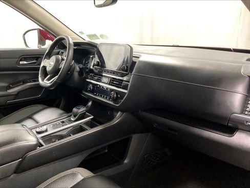 Certified 2022 Nissan Pathfinder SL w/ SL Premium Package image 14