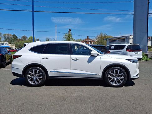 Used 2023 Acura MDX SH-AWD w/ Technology Package image 8