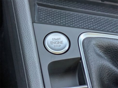 New 2026 Volkswagen Jetta SE image 28