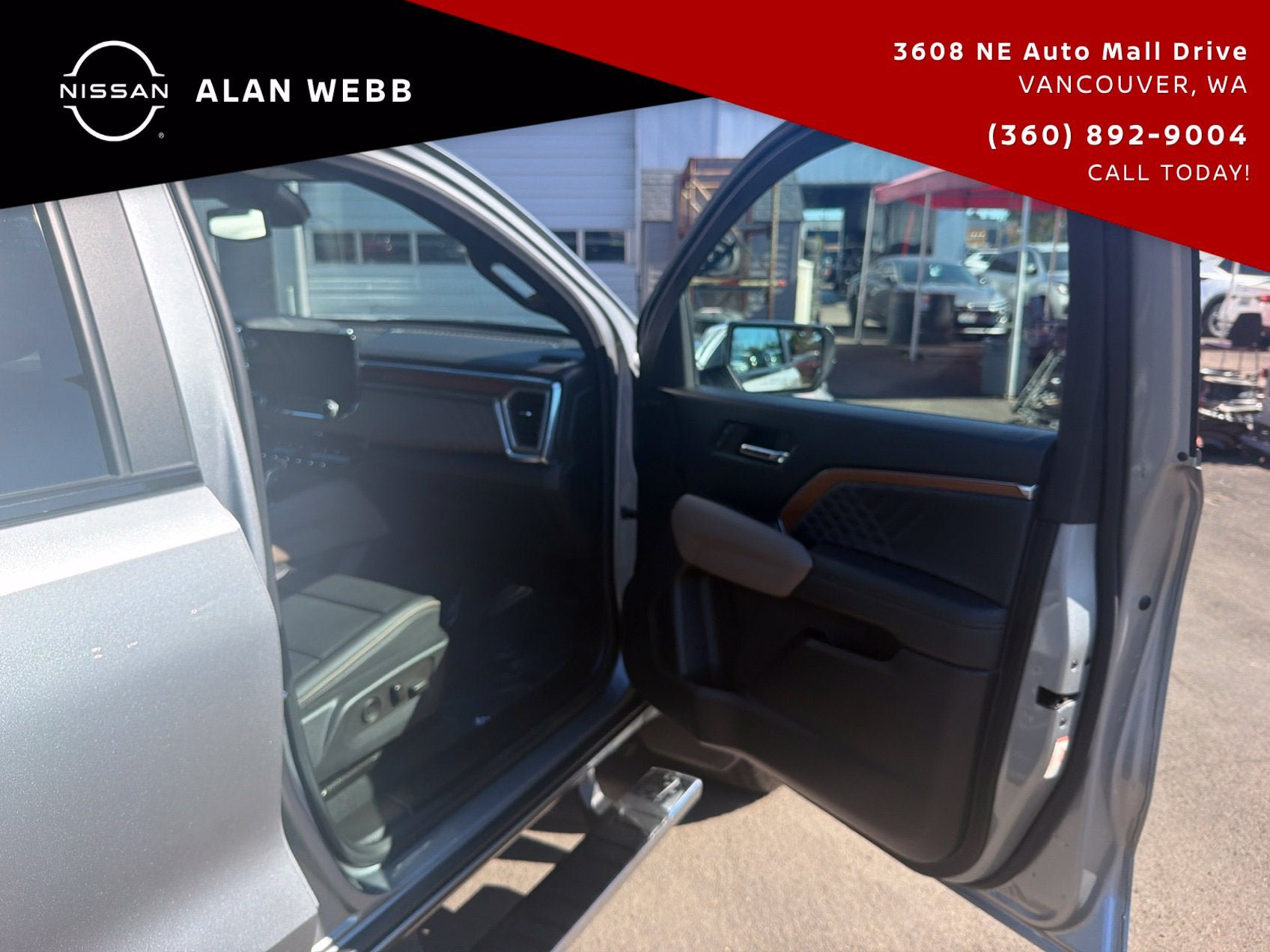 Used 2023 GMC Canyon Denali AWD/4WD image 18