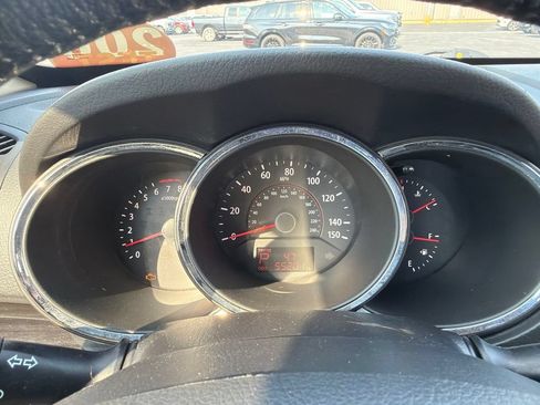 Used 2011 Kia Sorento EX w/ Premium Pkg AWD/4WD image 16