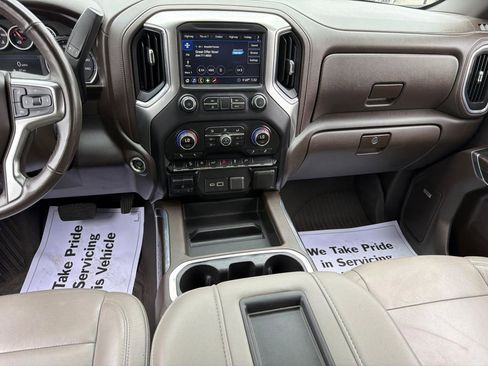 Used 2020 Chevrolet Silverado 1500 RST AWD/4WD image 15