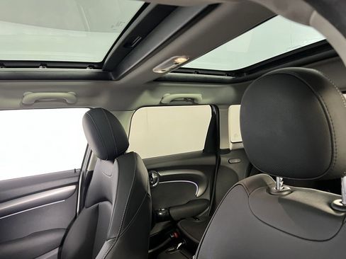 Used 2024 MINI Cooper S image 24