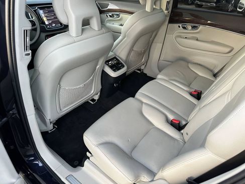 Used 2016 Volvo XC90 T6 Momentum w/ Protection Package Plus AWD/4WD image 29