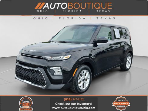 Used 2022 Kia Soul LX w/ Technology Package FWD image 1