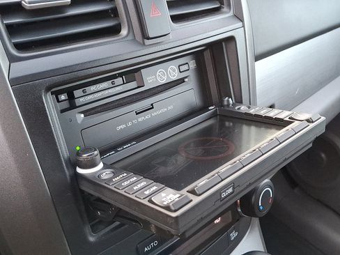 Used 2010 Honda CR-V EX-L image 25