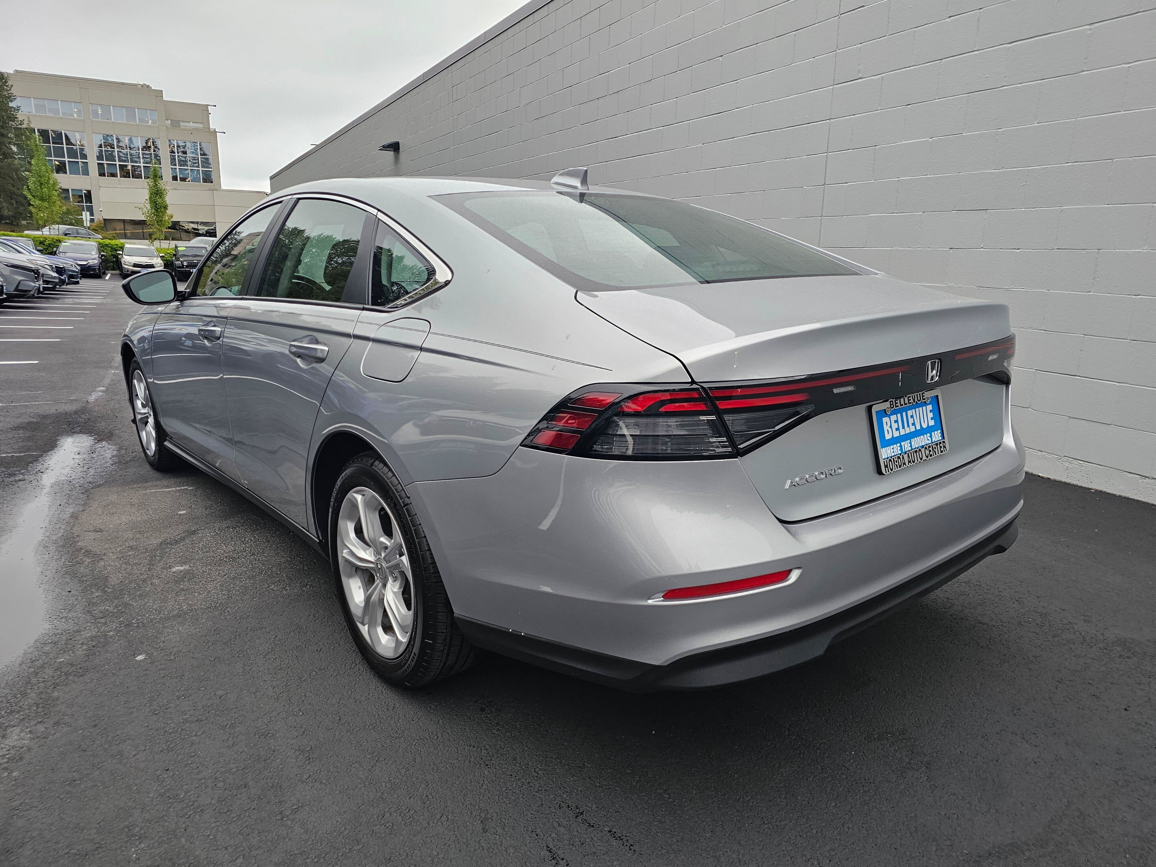 Used 2025 Honda Accord LX image 5