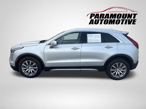 Used 2019 Cadillac XT4 Premium Luxury w/ Enhanced Visibility Package FWD image 4