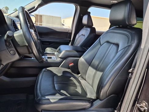 Used 2021 Ford Expedition Max Limited RWD image 12