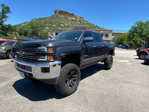 Used 2015 Chevrolet Silverado 2500 LTZ w/ Duramax Plus Package AWD/4WD image 9