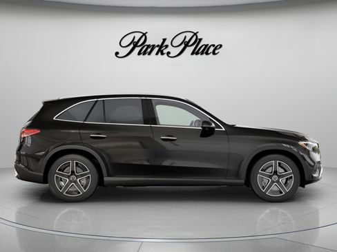 Used 2026 Mercedes-Benz GLC 300 4MATIC image 27