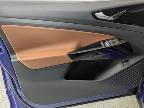 Used 2021 Volkswagen ID.4 Pro S w/ ID.4 Protection Package image 12