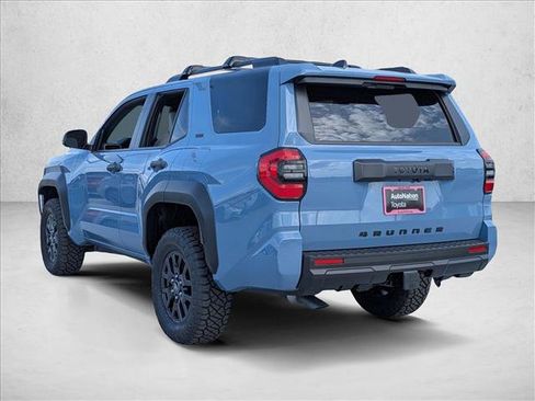 New 2026 Toyota 4Runner SR5 AWD/4WD image 9