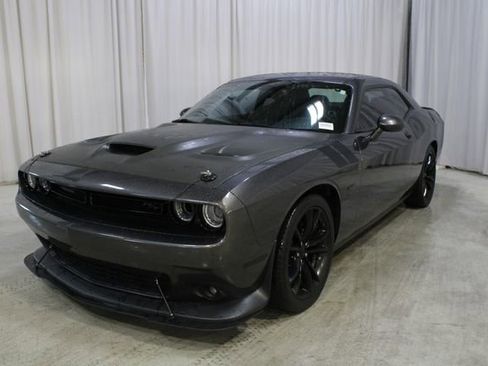 Used 2016 Dodge Challenger R/T w/ Blacktop Package RWD image 34