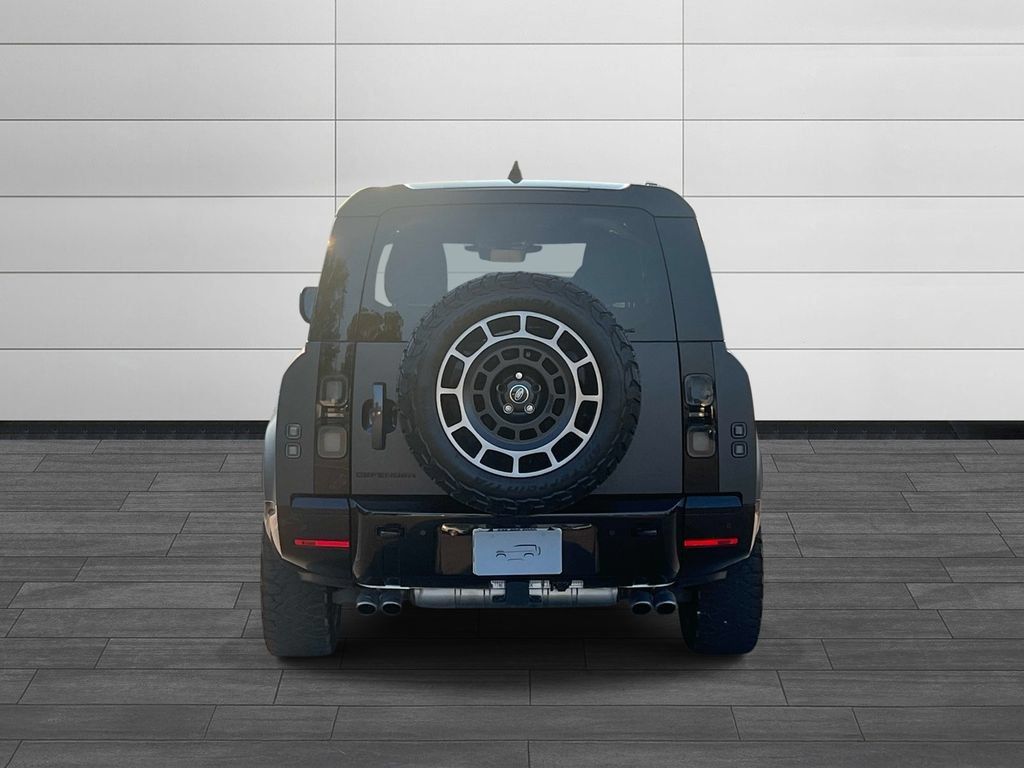 Certified 2026 Land Rover Defender 130 V8 AWD/4WD image 4