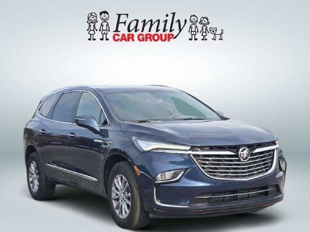 Used 2023 Buick Enclave Essence w/ Trailering Package, 5000 lbs. FWD image 2
