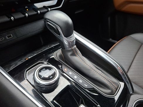 Used 2023 GMC Canyon AT4 w/ AT4 Premium Package image 14