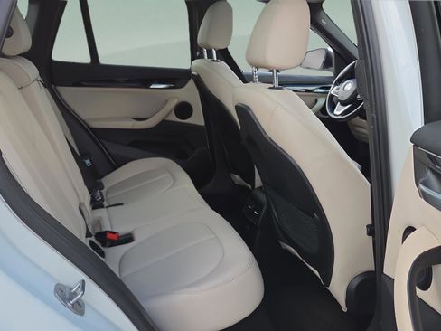 Used 2020 BMW X1 sDrive28i w/ Convenience Package FWD image 16