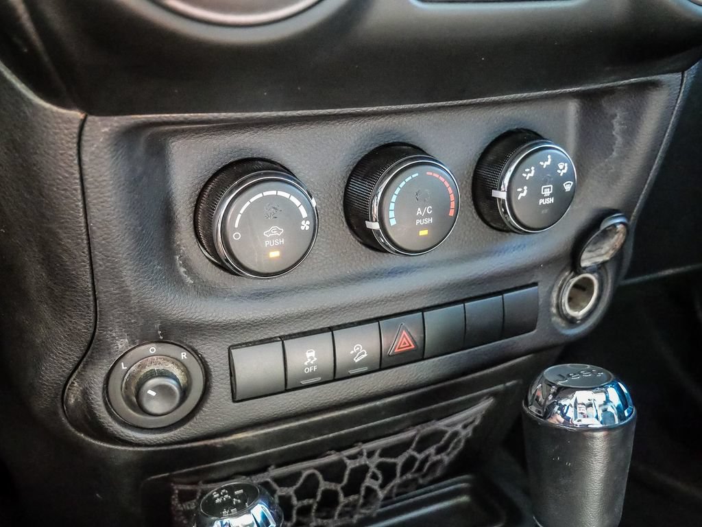 Used 2016 Jeep Wrangler Sport w/ Quick Order Package 24S AWD/4WD image 27