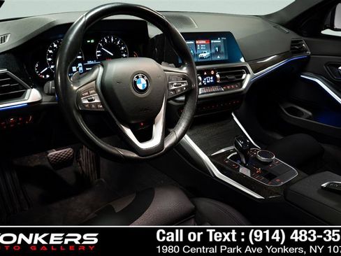 Used 2020 BMW 330i xDrive Sedan w/ Driving Assistance Package image 33