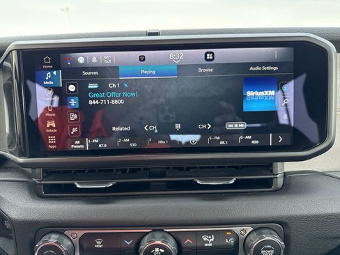 Used 2024 Jeep Wrangler Unlimited Sport AWD/4WD image 12