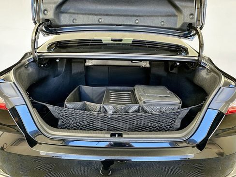 Used 2025 Toyota Camry SE image 25