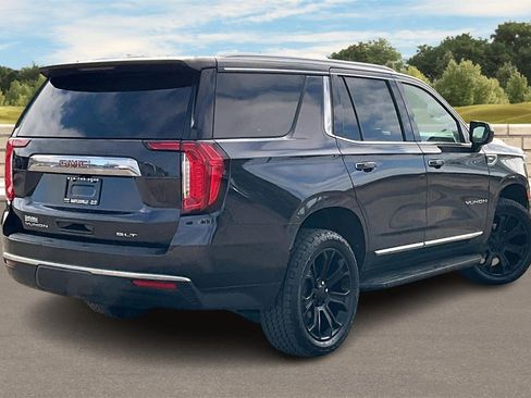 Used 2023 GMC Yukon SLT image 12