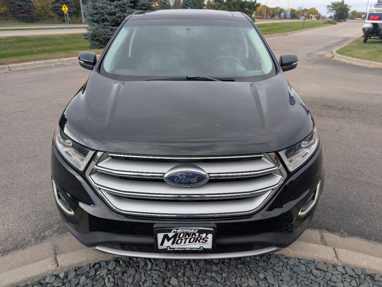 Used 2017 Ford Edge Titanium w/ Equipment Group 301A AWD/4WD image 4