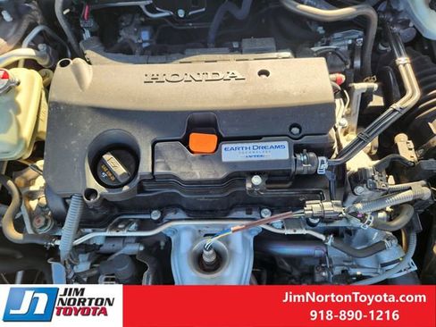 Used 2016 Honda Civic LX image 31