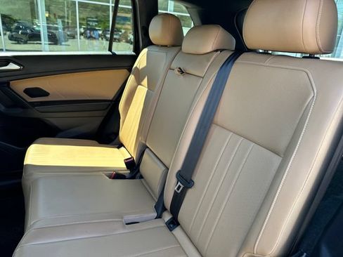 Certified 2023 Volkswagen Tiguan SE AWD/4WD image 31