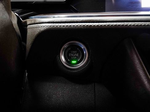 Used 2025 Chevrolet Suburban LT AWD/4WD image 22