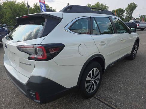 Used 2020 Subaru Outback AWD/4WD image 5