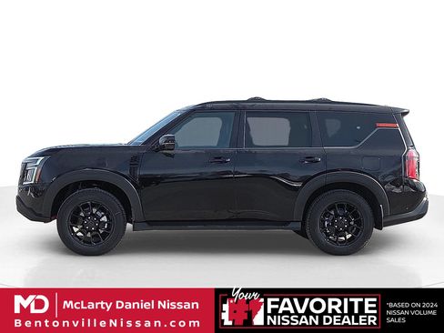 Used 2026 Nissan Armada PRO-4X AWD/4WD image 3