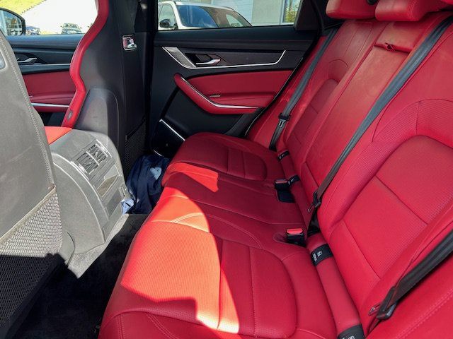 Certified 2023 Jaguar F-PACE R-Dynamic S AWD/4WD image 17
