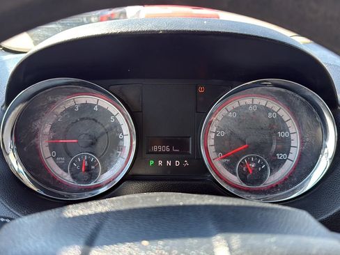 Used 2011 Dodge Grand Caravan Mainstreet w/ PWR Convenience Group FWD image 4