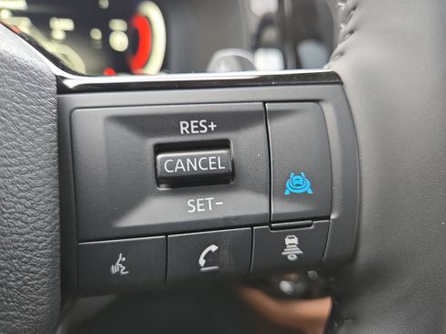 New 2026 Nissan Pathfinder Platinum image 20