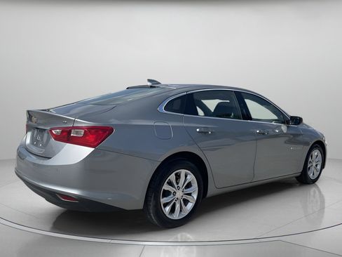 Used 2024 Chevrolet Malibu LT FWD image 3