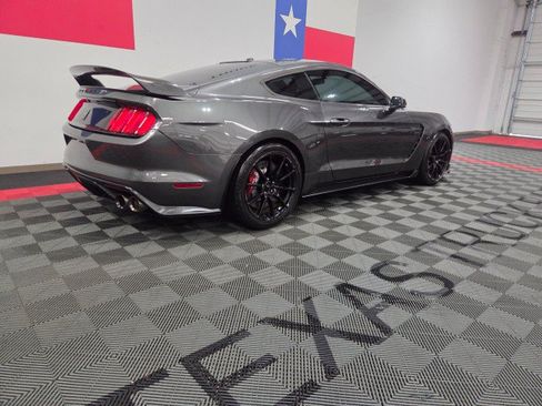 Used 2016 Ford Mustang Shelby GT350 w/ Technology Package RWD image 17