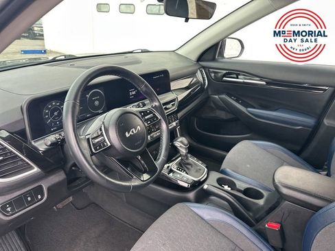 Used 2024 Kia Seltos S AWD/4WD image 12