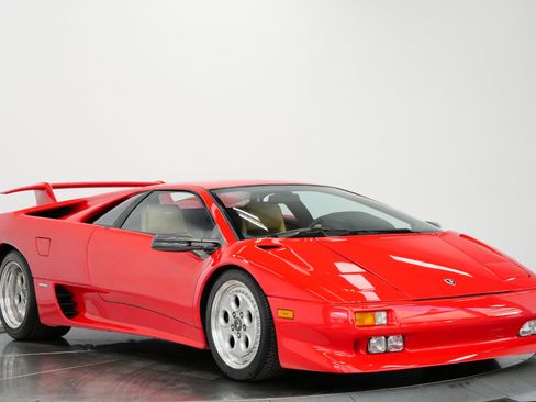 Used 1991 Lamborghini Diablo Coupe RWD image 3