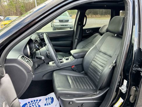 Used 2020 Jeep Grand Cherokee Limited X image 20