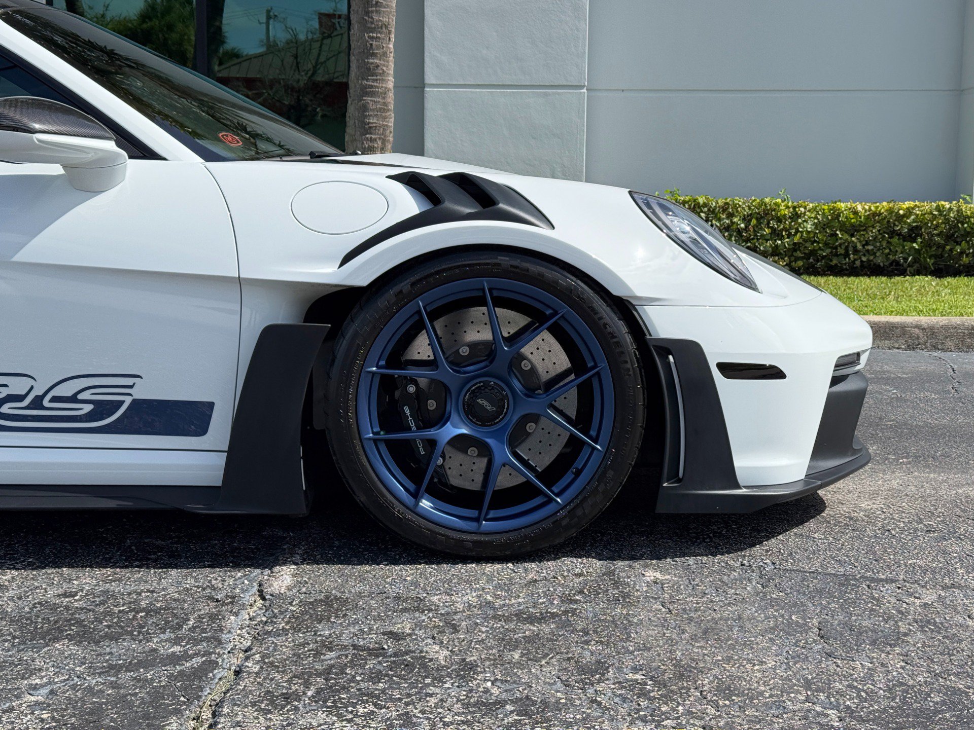 Used 2025 Porsche 911 GT3 RS RWD image 5
