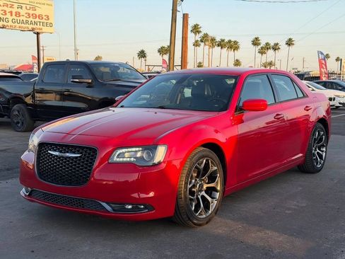 Used 2015 Chrysler 300 S RWD image 2