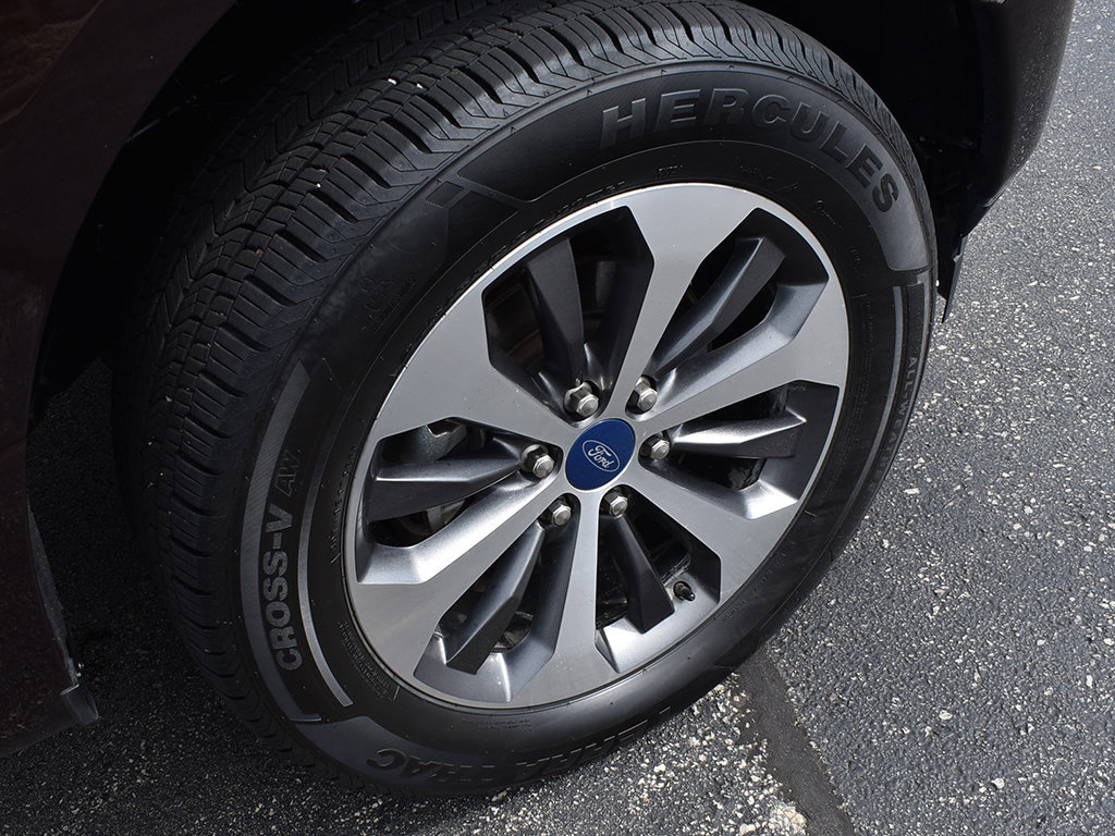 Used 2019 Ford F150 XL w/ Equipment Group 101A Mid AWD/4WD image 9